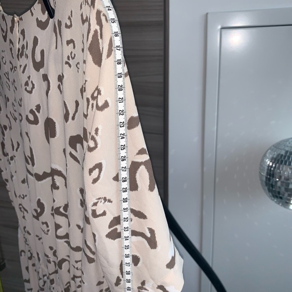 ✅ $10 ADD-ON ONLY ✅ BCBG Max Azria Cream Leopard Print Dress XS ✅ $10 ADD-ON ON✅ - Picture 7 of 15